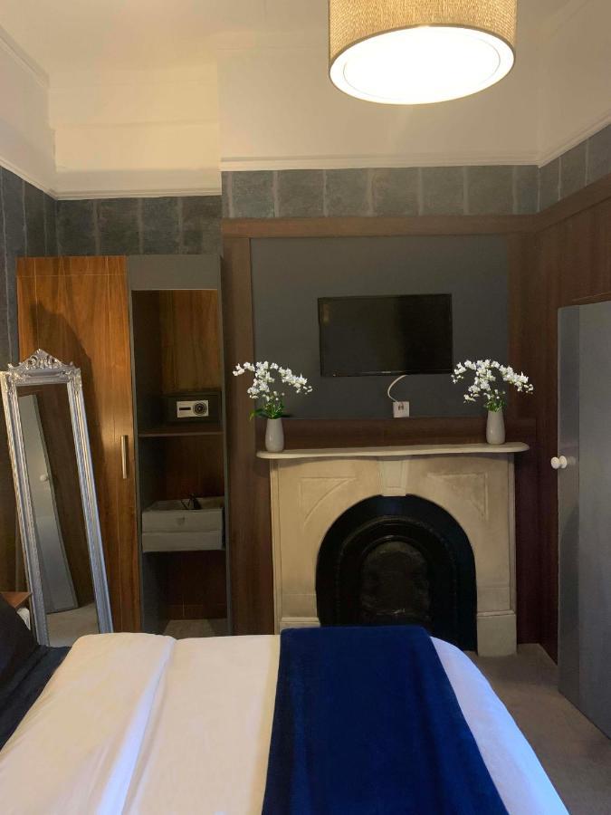 Upstairs Studio - Private Kitchenette And Small En-Suite Дублін Екстер'єр фото